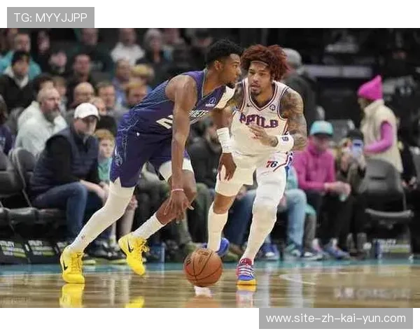 克尼佩尔防守端进步幅度明显 黄蜂外线防守因他而更加均衡